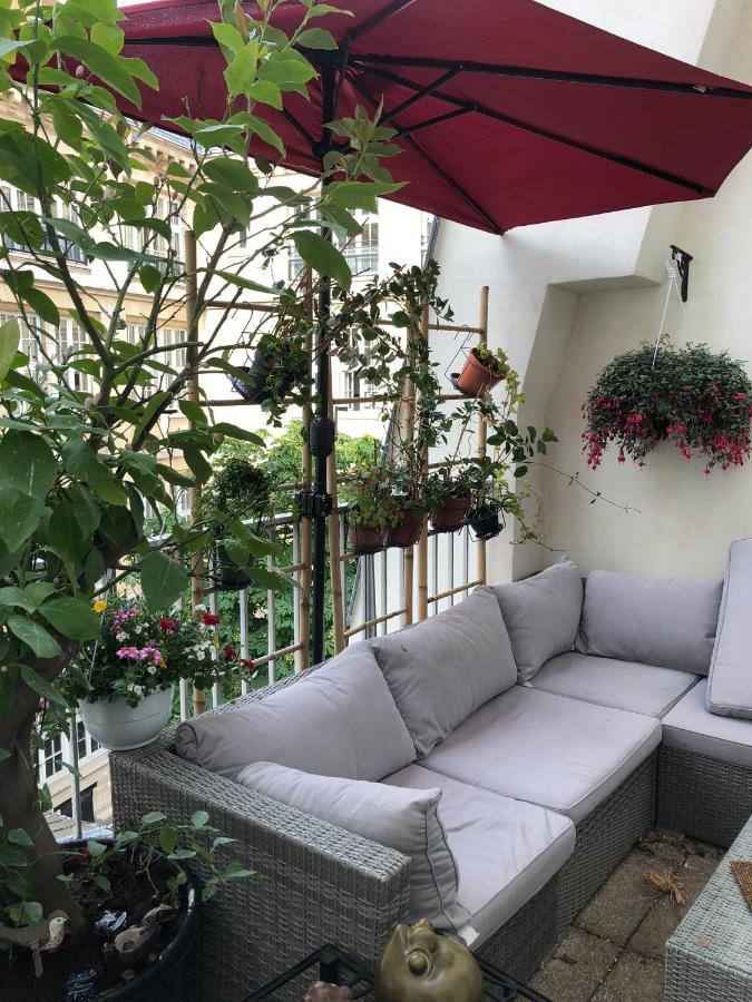 Appartamento With Terrace In Center - Montorgueil District Parigi